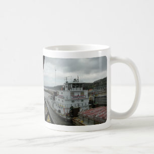 Mug Towboats sur le Mississippi