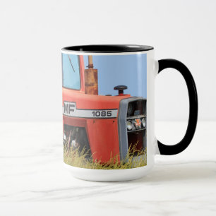 Mug Tracteur de Massey Ferguson dans un domaine