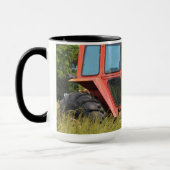 Mug Tracteur de Massey Ferguson dans un domaine (Gauche)