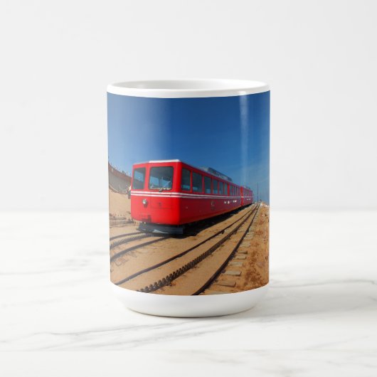 Mug Train Pikes Peak (Centre)