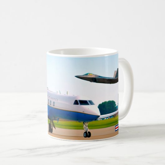MUG TRANSPORT VIP C-20H (Devant droit)
