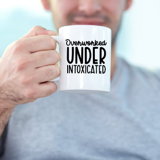 Mug Travaillé En Surmenage Sous L'Intoxication, Lieu D