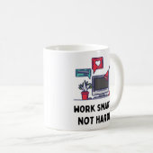 Mug Travailler plus intelligent pas plus dur (Devant droit)