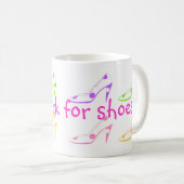 Mug Travaillera pour des chaussures (Devant droit)