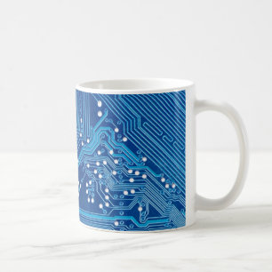 Mug Traverses sur une plaque d'ordinateur