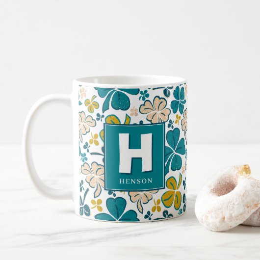 Mug Trèfle Monogrammé St. Patrick`s Day (Avec donut)