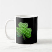 Mug Trèfle vert subtil anti-Trump de la Saint-Patrick (Gauche)