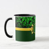 Mug Trèfles verts d'Irlande, ajoutez monogramme/initia (Gauche)