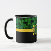 Mug Trèfles verts d'Irlande, ajoutez monogramme/initia (Gauche)