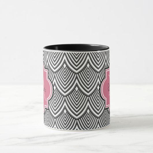 Mug Trendy Black Arched Scallops Pink Monogramme Nom (Centre)