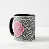 Mug Trendy Black Arched Scallops Pink Monogramme Nom (Devant gauche)