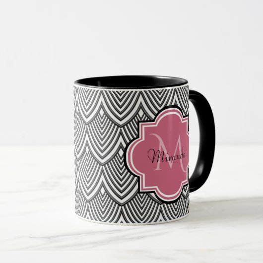 Mug Trendy Black Arched Scallops Pink Monogramme Nom (Devant droit)