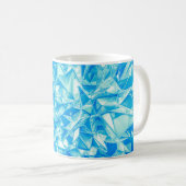 Mug Triangle cristal, arrière - plan rendu 3D. (Devant droit)