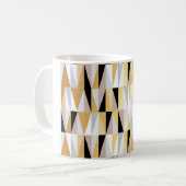 Mug Triangles scandinaves : Motif couleur de Noël. (Devant gauche)