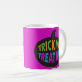 Mug Trick Me Traite, Halloween Multi-Couleur (Devant droit)