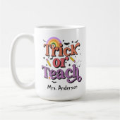 Mug Trick or Teach Retro Pastel Halloween Nom de l'ens (Gauche)