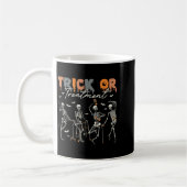 Mug Trick Or Treatment Pt Physiothérapeute H (Gauche)