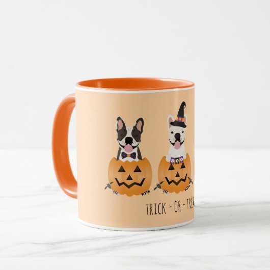 Mug Trick Ou Treat French Buldogs Citrouille (Devant gauche)