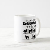 Mug Tricks Goldendoodle têtu (Devant droit)