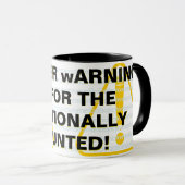 Mug "tRIGGER wARNING$," POUR LES ÉMOTIONNELLEMENT STUN (Devant droit)
