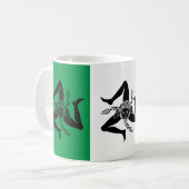 Mug Trinacria sicilien sur le drapeau italien (Devant gauche)