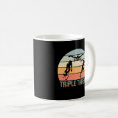 Mug Triple Menace - Coucher de soleil de triathlon (Devant droit)