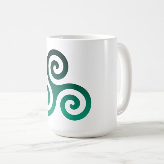 Mug Triskele vert (Devant droit)