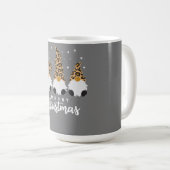 Mug Trois Gnomes Avec Léopard Plaid Gnome Noël (Devant droit)