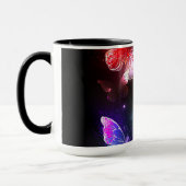 Mug Trois papillons brillants sur l'arrière - plan de  (Gauche)