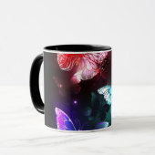 Mug Trois papillons brillants sur l'arrière - plan de  (Devant gauche)
