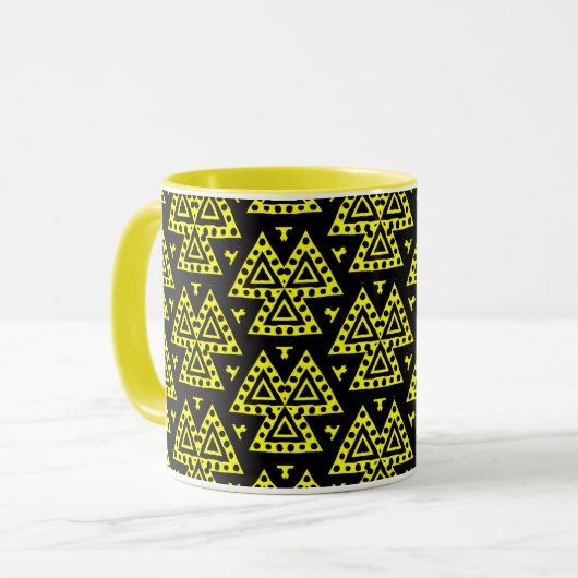 Mug Trois triangles v1 - Jaune (Devant gauche)