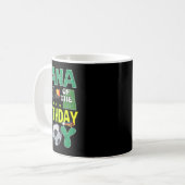 Mug Trophée de fête d'anniversaire de garçon de but de (Devant gauche)