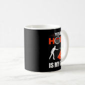Mug Trou est objectif drôle jeu de cornhole sac de har (Devant droit)