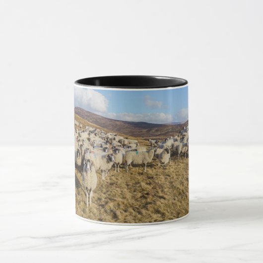 Mug Troupeau écossais de moutons à visage noir (Centre)