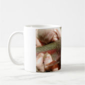 Mug Truite en main (Gauche)