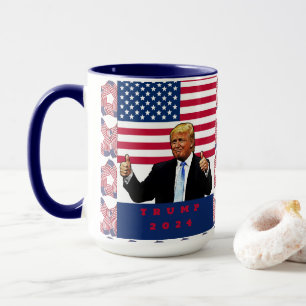 Mug Trump 2024 balance le drapeau américain