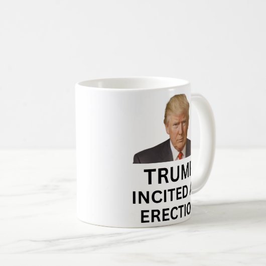 Mug Trump a provoqué une érection (Devant droit)