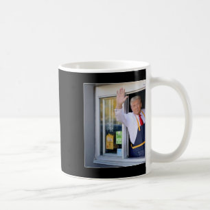 Mug Trump avec travailleur Mc Donald Trump Vote pour T