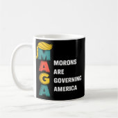 Mug Trump Funny, Trump et les morons gouvernent l'Amér (Gauche)
