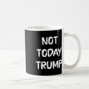 Mug Trump ne défend pas aujourd'hui la démocratie, mai