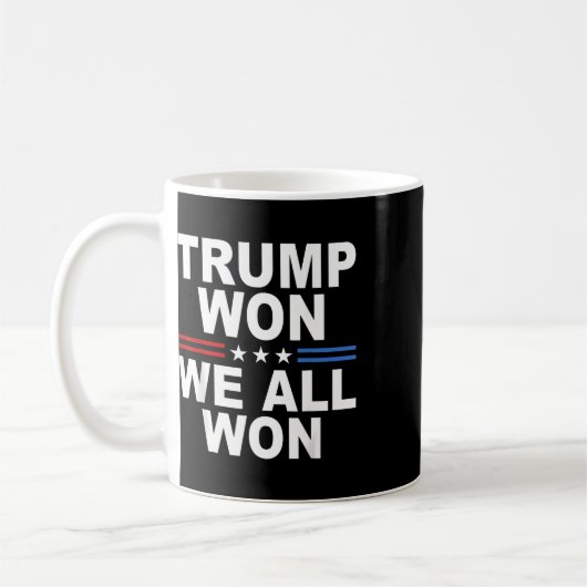 Mug Trump remporte le drapeau américain 2024 (Gauche)