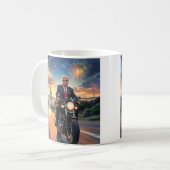 Mug Trump Riding Motorcycle US Capitol Fireworks MAGA (Devant gauche)