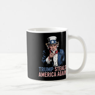 Mug Trump vole encore l'Amérique