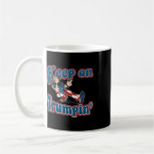 Mug Trumpin Trump pour le président 2024 Drapeau améri (Gauche)