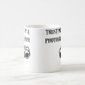 Mug Trust Me I'M A Photographer Funny Photography T Sh (Centre)