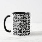 Mug Tuile marocaine - blanc avec arrière - plan noir (Gauche)