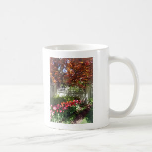 Mug Tulipes de la clôture appliquée