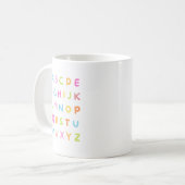 Mug Typographie alphabétique colorée (Devant gauche)