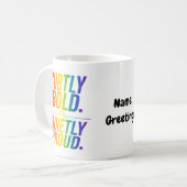Mug Typographie Arc-en-Ciel Subtilement Gras et Fièrem (Devant gauche)
