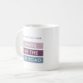 Mug Typographie audacieuse Prendre la route (Devant gauche)